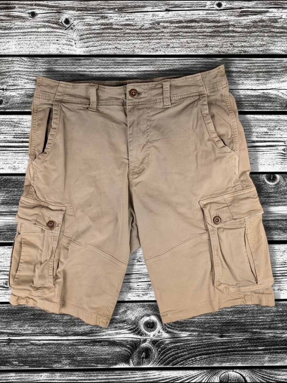 American Eagle Outfitters Men's Tan Cargo Shorts